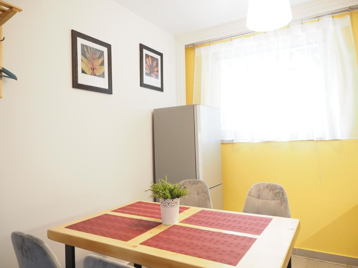 Adobe Apartment - Przytulny I Free Parking Breslavia Esterno foto