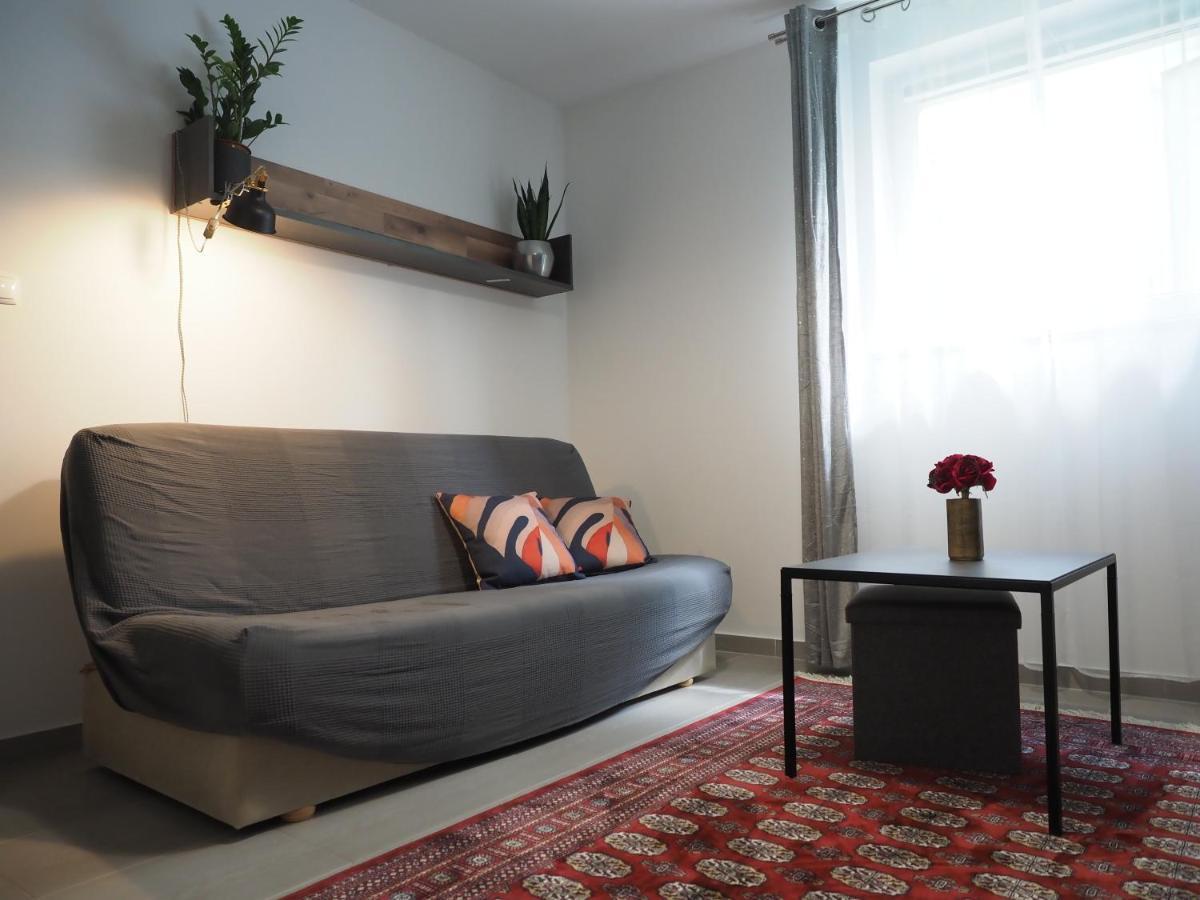 Adobe Apartment - Przytulny I Free Parking Breslavia Esterno foto