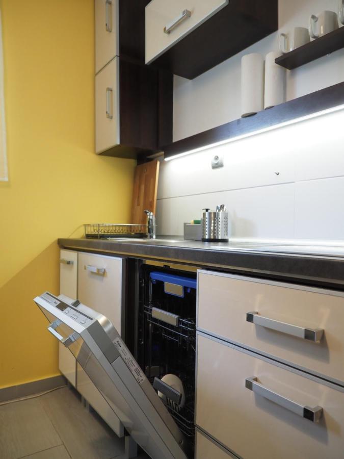Adobe Apartment - Przytulny I Free Parking Breslavia Esterno foto